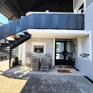 Appartamento Jo-ma Apartma - Free Parking